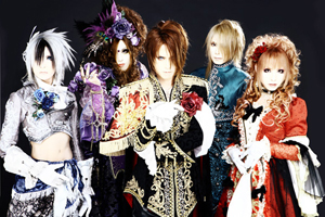 28位：Versailles