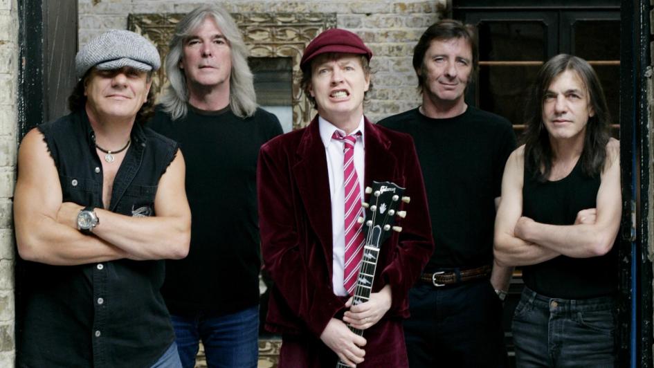 4位： AC/DC