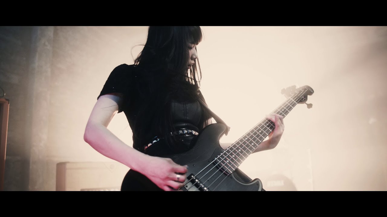 BAND-MAID / DICE - YouTube