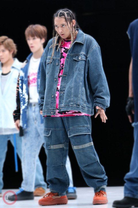 褐色のミステリアス・パフォーマー