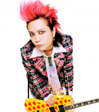 2位：hide