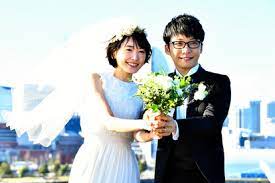 交際半年で結婚を発表