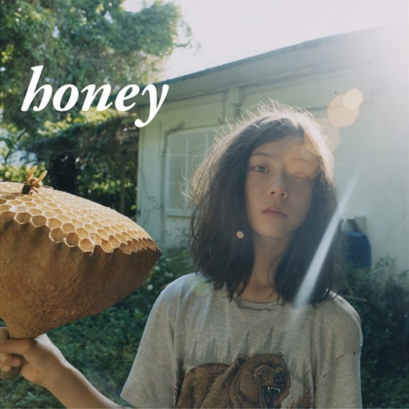 Charaさんのアルバム「Honey」のジャケ写に登場したSUMIREさん