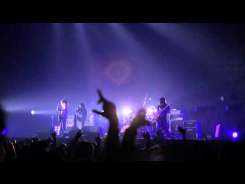 THE BACK HORN - シリウス【Live Video】（2013.1.6＠日本武道館） - YouTube