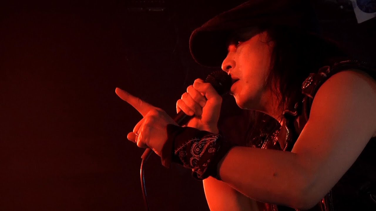 X.Y.Z.→A 「生きるとは何だ」LIVE (2014.12.14)　Vo.二井原実 / Gt.橘高文彦 / Ba.和佐田達彦 / Ds.ファンキー末吉 - YouTube