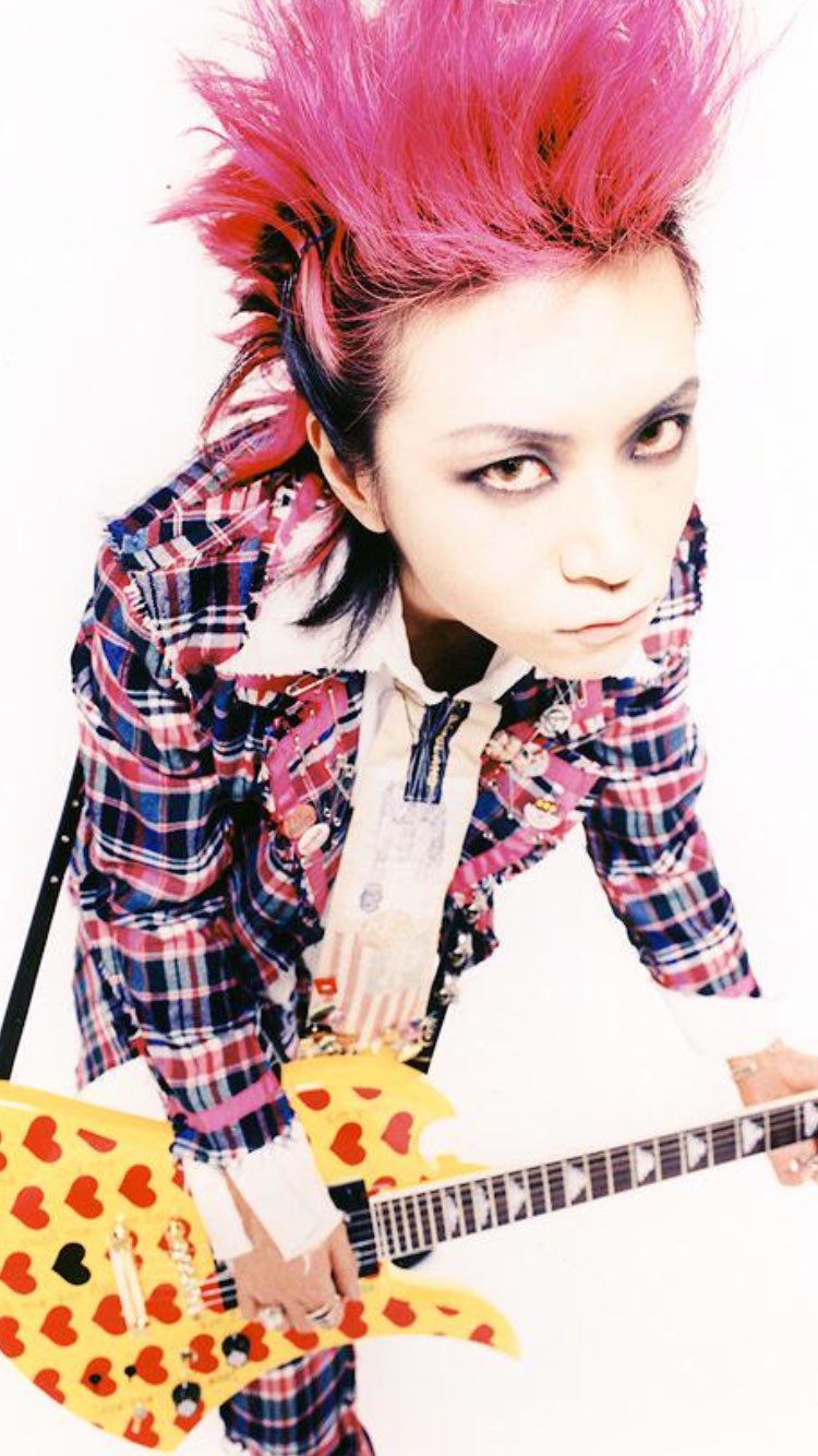 1位：hide