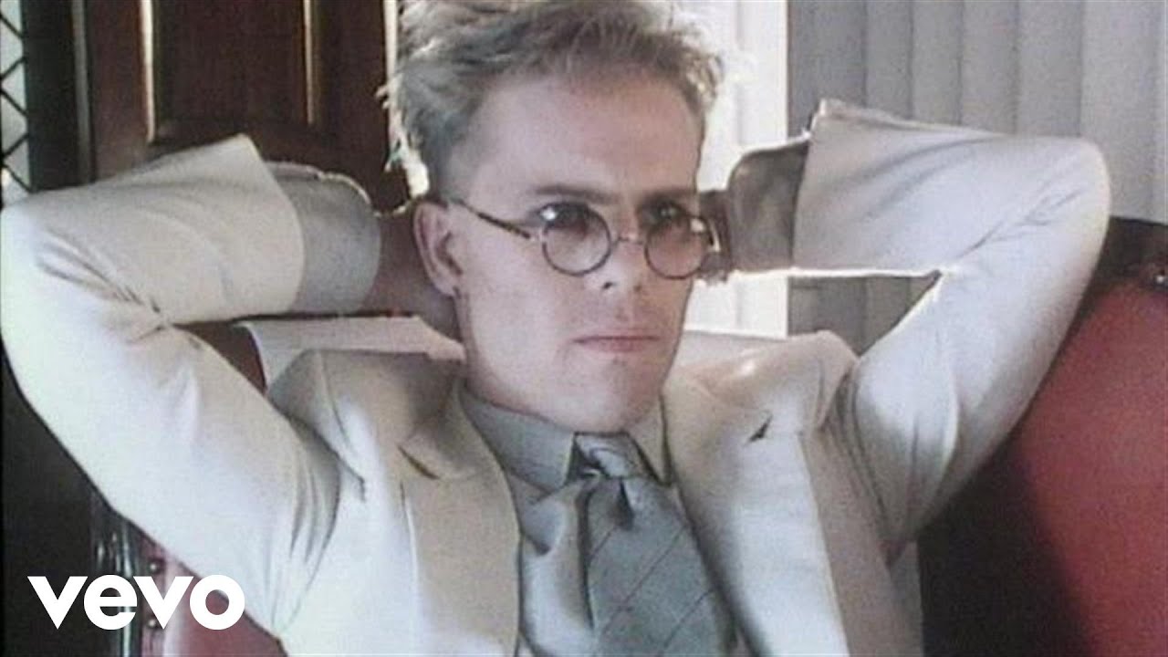Thomas Dolby - She Blinded Me With Science - YouTube