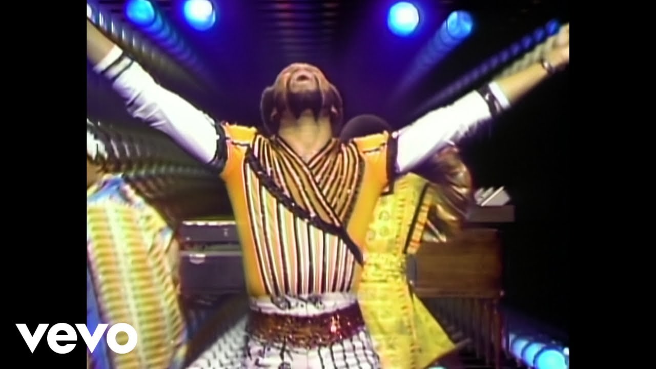 Earth, Wind & Fire - September (Official Video) - YouTube