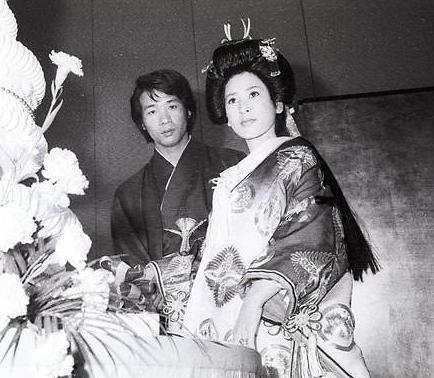 1971年、前川清と結婚