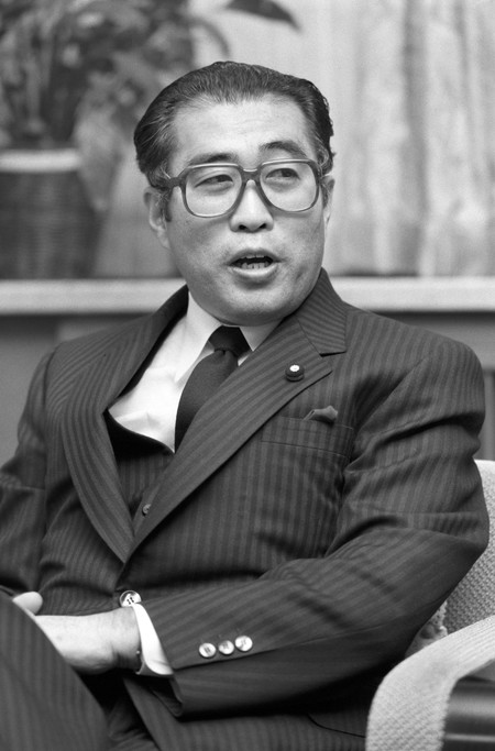 小渕恵三氏