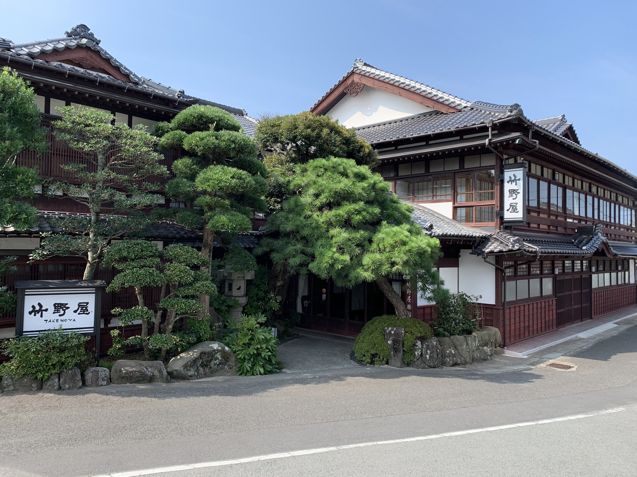 竹内まりやの実家は島根にある老舗旅館「竹野屋」
