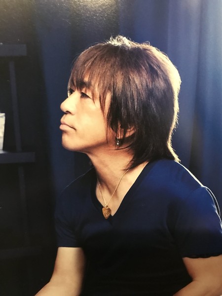 松本孝弘さんの短髪画像③