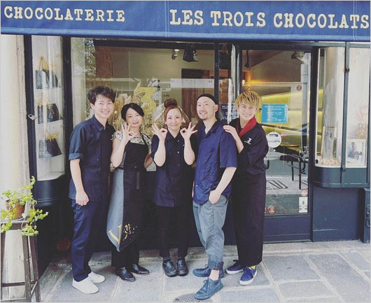 フランスで修行中の小林豊