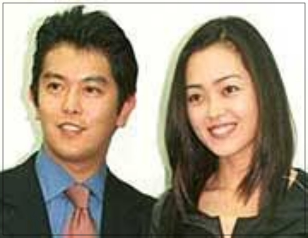 1998年、中村由真と結婚