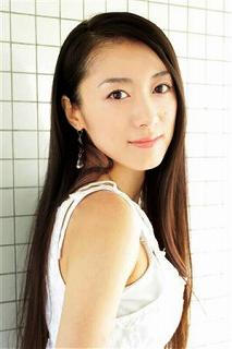 藤岡麻美の妹はどんな人？