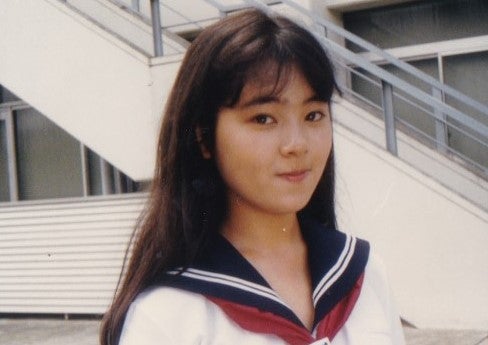 磯崎亜紀子のプロフィール