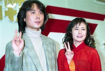 藤谷美和子と大内義昭はデュエット曲「愛が生まれた日」で共演した