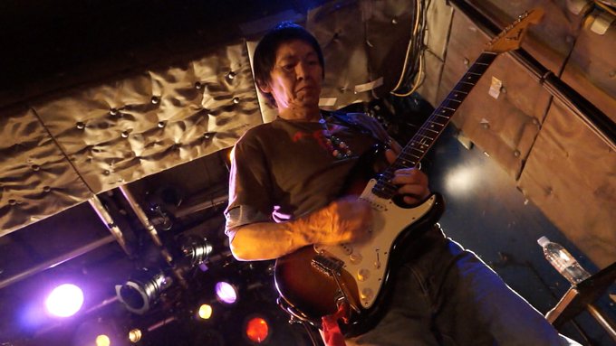 川田良は「THE FOOLS」のギタリスト