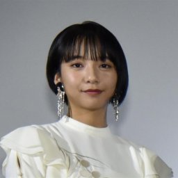 三山凌輝は過去に山之内すずとの熱愛が話題になった